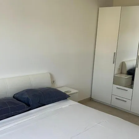 Apartmán Sunny Day , Three Bedroom With Pool Trogir